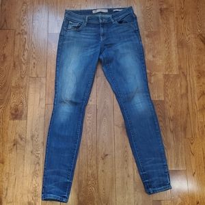 Guess Jeans